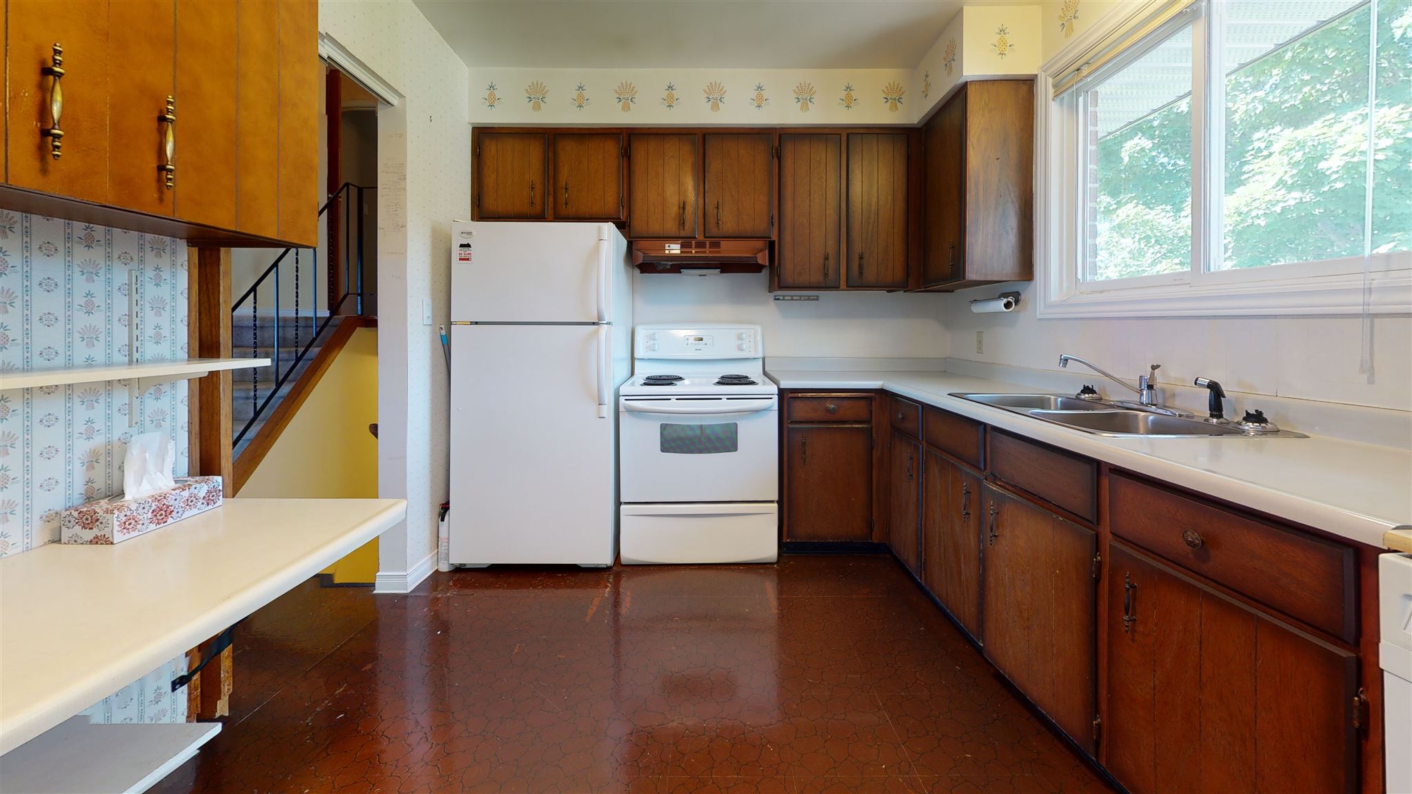 375 Glen Castle Road, Kingston Ontario, Canada