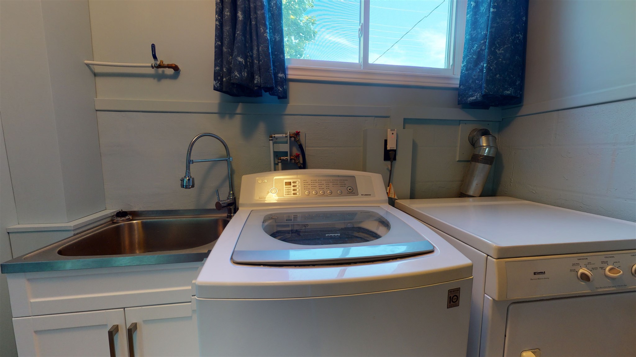 375 Glen Castle Road, Kingston Ontario, Canada