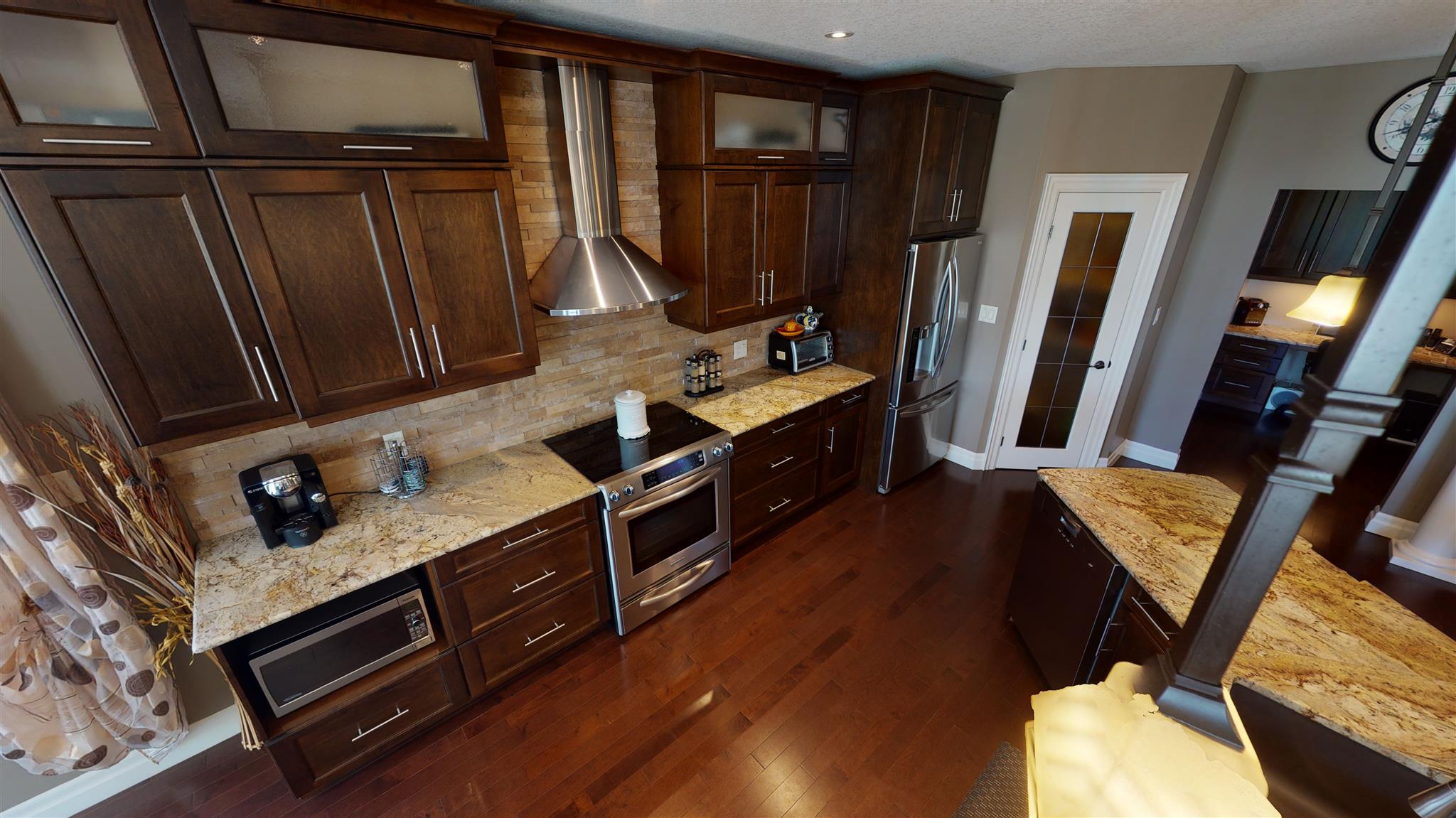 821 Roshan Drive, Kingston Ontario, Canada