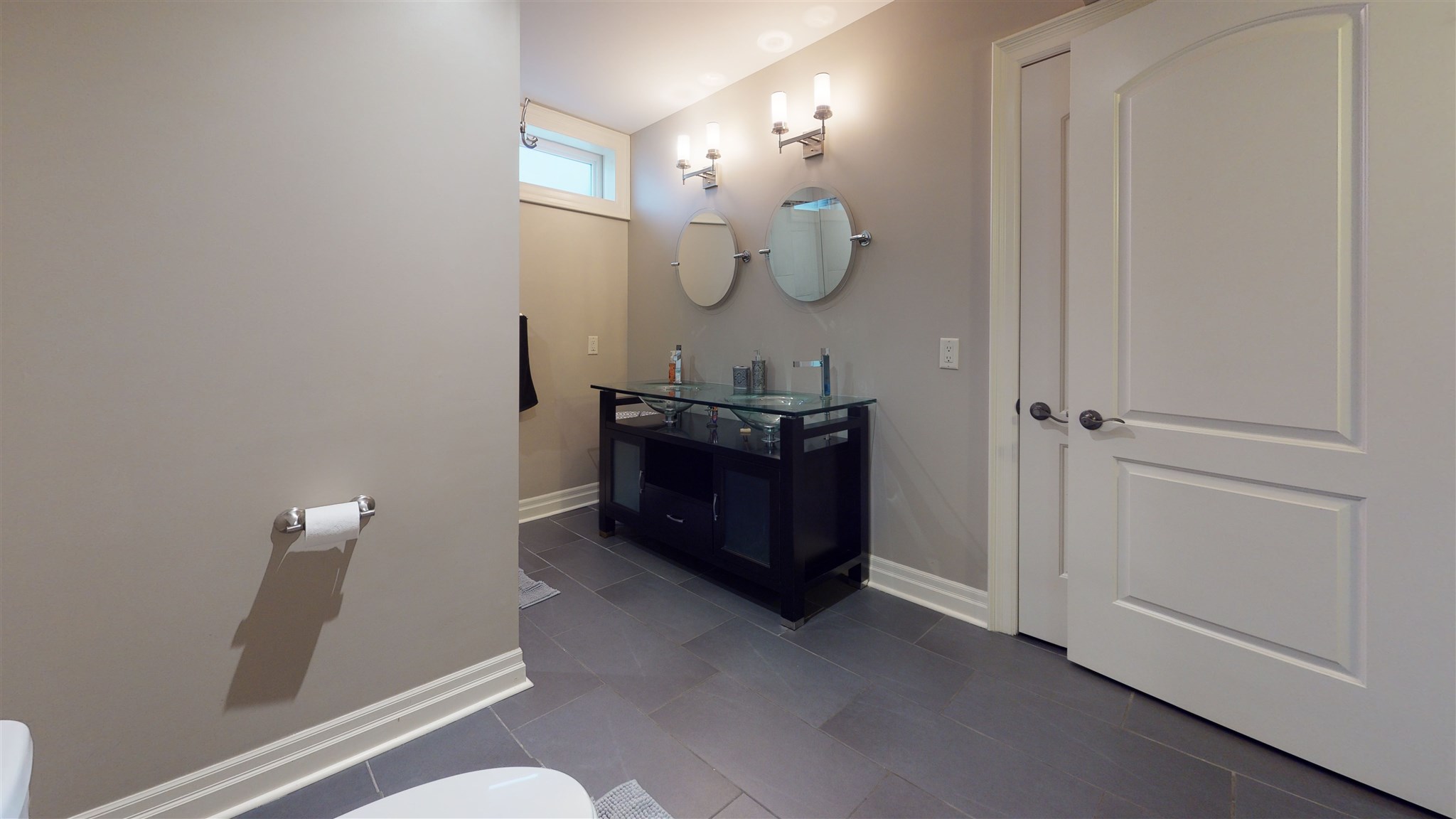 821 Roshan Drive, Kingston Ontario, Canada