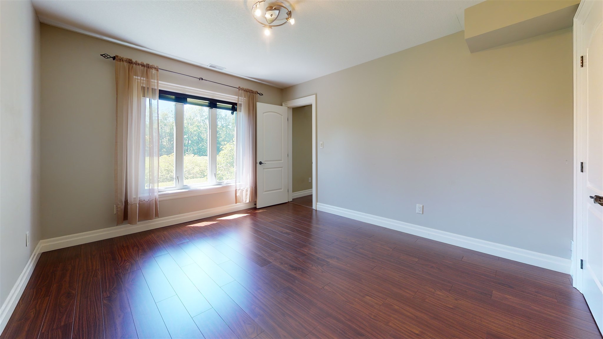 821 Roshan Drive, Kingston Ontario, Canada