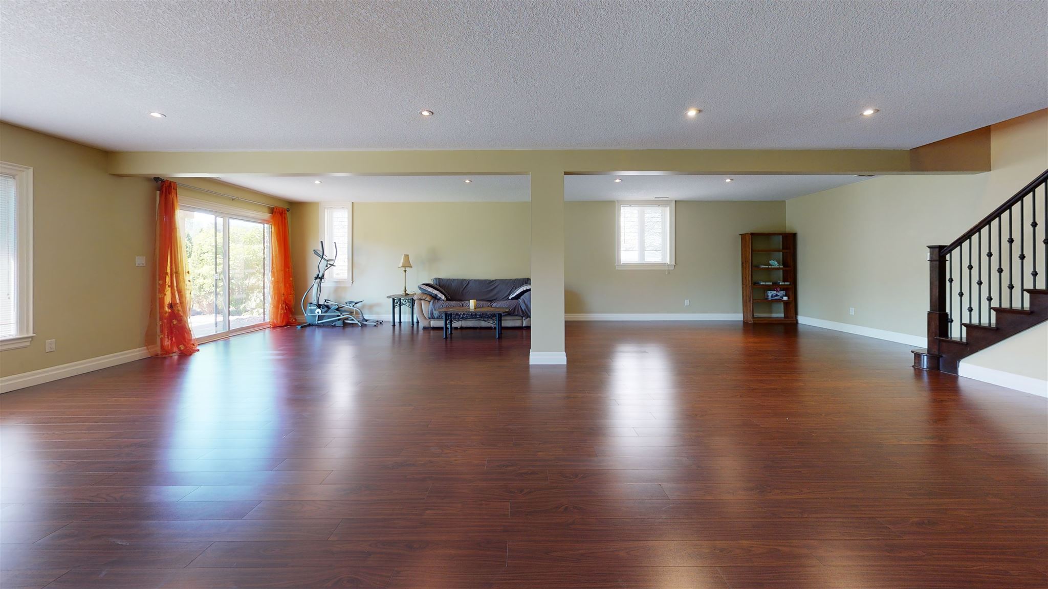 821 Roshan Drive, Kingston Ontario, Canada