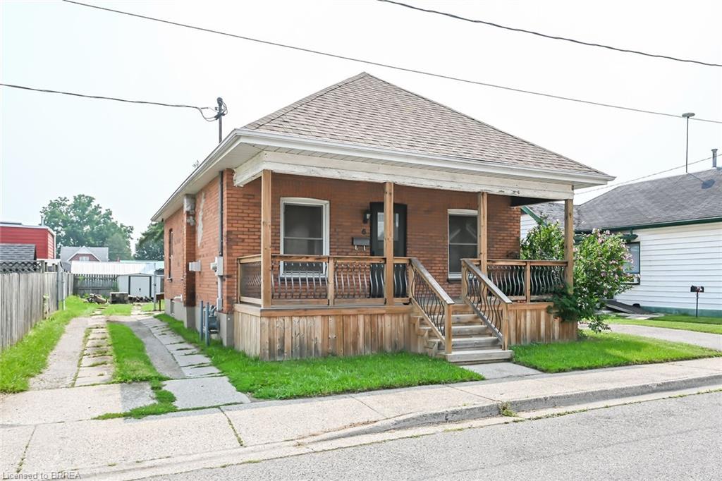6 gordon street, Brantford Ontario, Canada