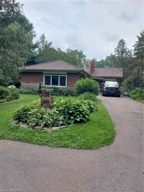 308 GOVERNORS Road E, Paris Ontario, Canada