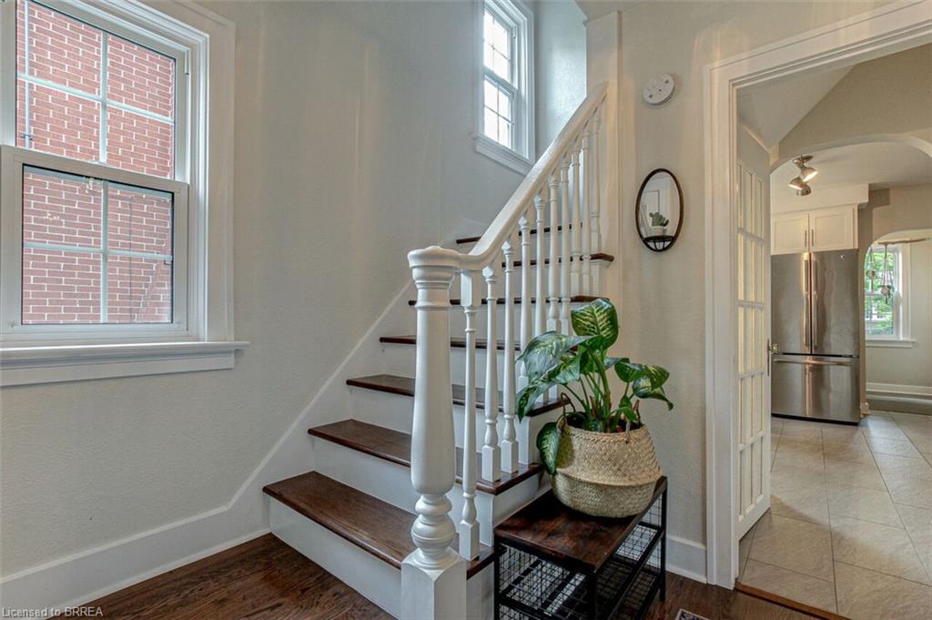 259 CAMERON Street N, Kitchener, Ontario, Canada