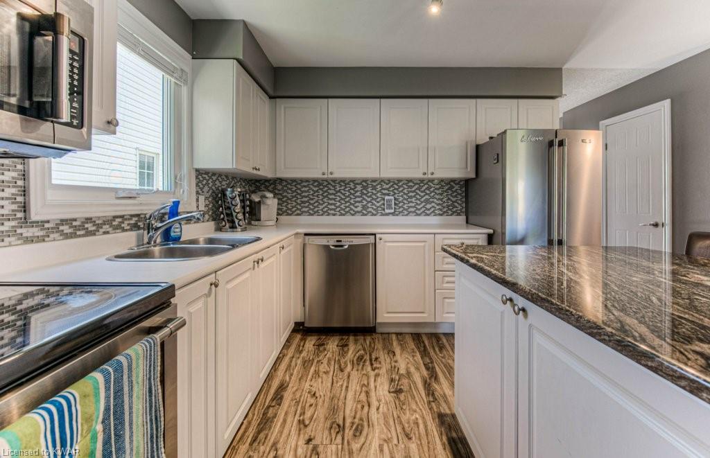 196 AUBURN Drive, Waterloo, Ontario, Canada