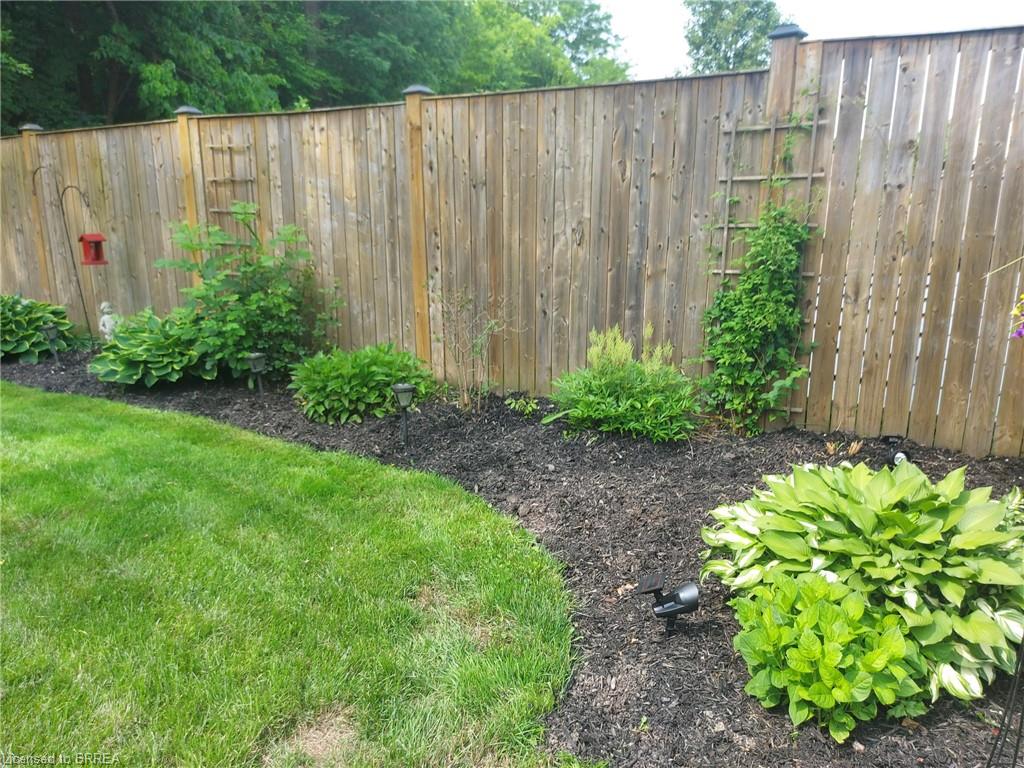 31 HUNTER Way, Brantford, Ontario, Canada