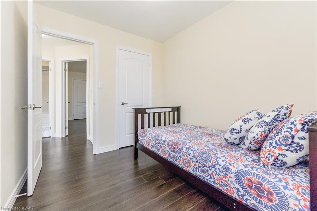 420 LINDEN Drive Unit# 18, Cambridge, Ontario, Canada