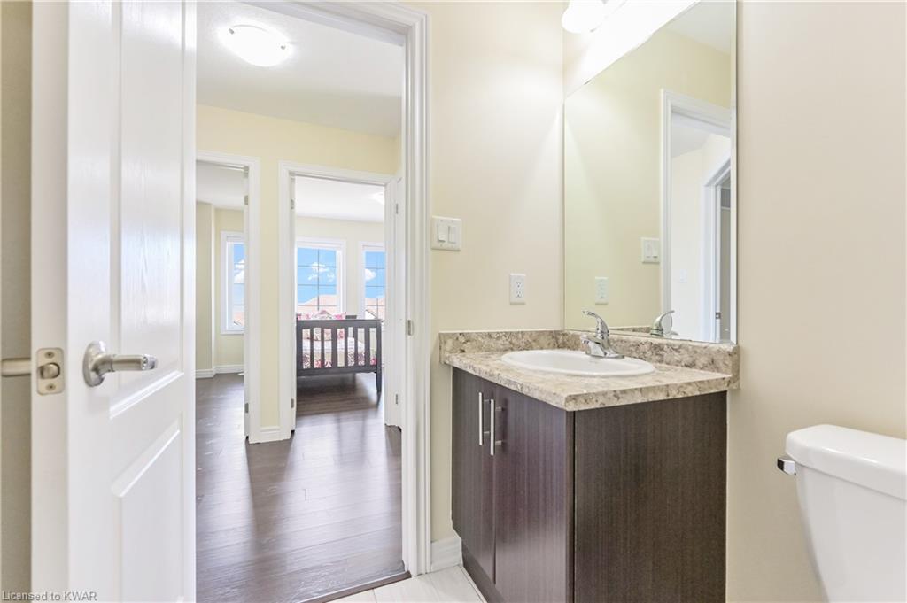 420 LINDEN Drive Unit# 18, Cambridge, Ontario, Canada