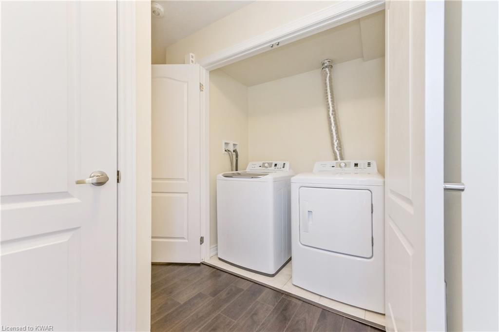 420 LINDEN Drive Unit# 18, Cambridge, Ontario, Canada