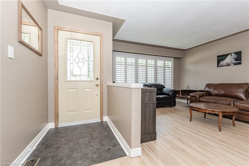 31 DREGER Avenue, Kitchener, Ontario, Canada