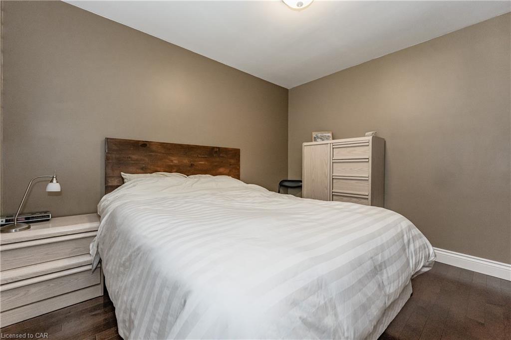 31 DREGER Avenue, Kitchener, Ontario, Canada