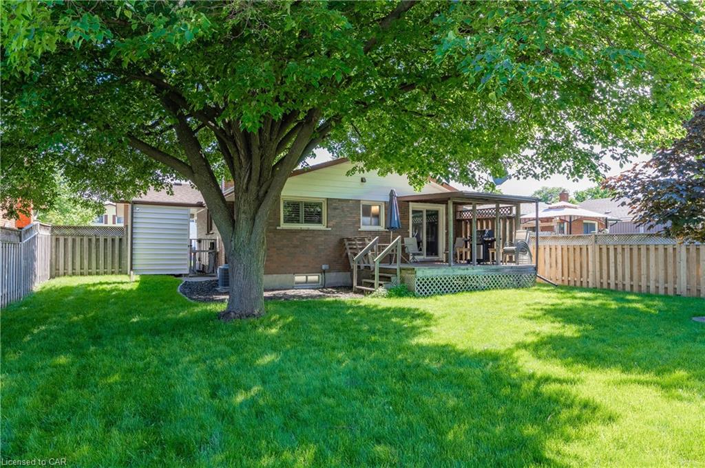 31 DREGER Avenue, Kitchener, Ontario, Canada