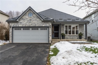 217 HILLTOP Drive, Ayr Ontario, Canada