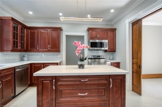 235 LOWTHER Street S, Cambridge Ontario, Canada