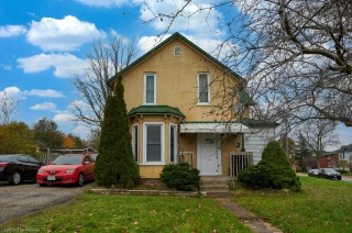 102 CEDAR Street, Cambridge Ontario, Canada