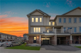 420 LINDEN Drive Unit# 18, Cambridge Ontario, Canada