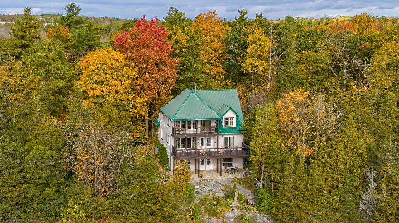 5603 Bath Road, Kingston Ontario, Canada