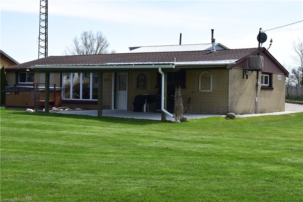 5659 CLANDEBOYE Drive, Lucan Biddulph Ontario, Canada