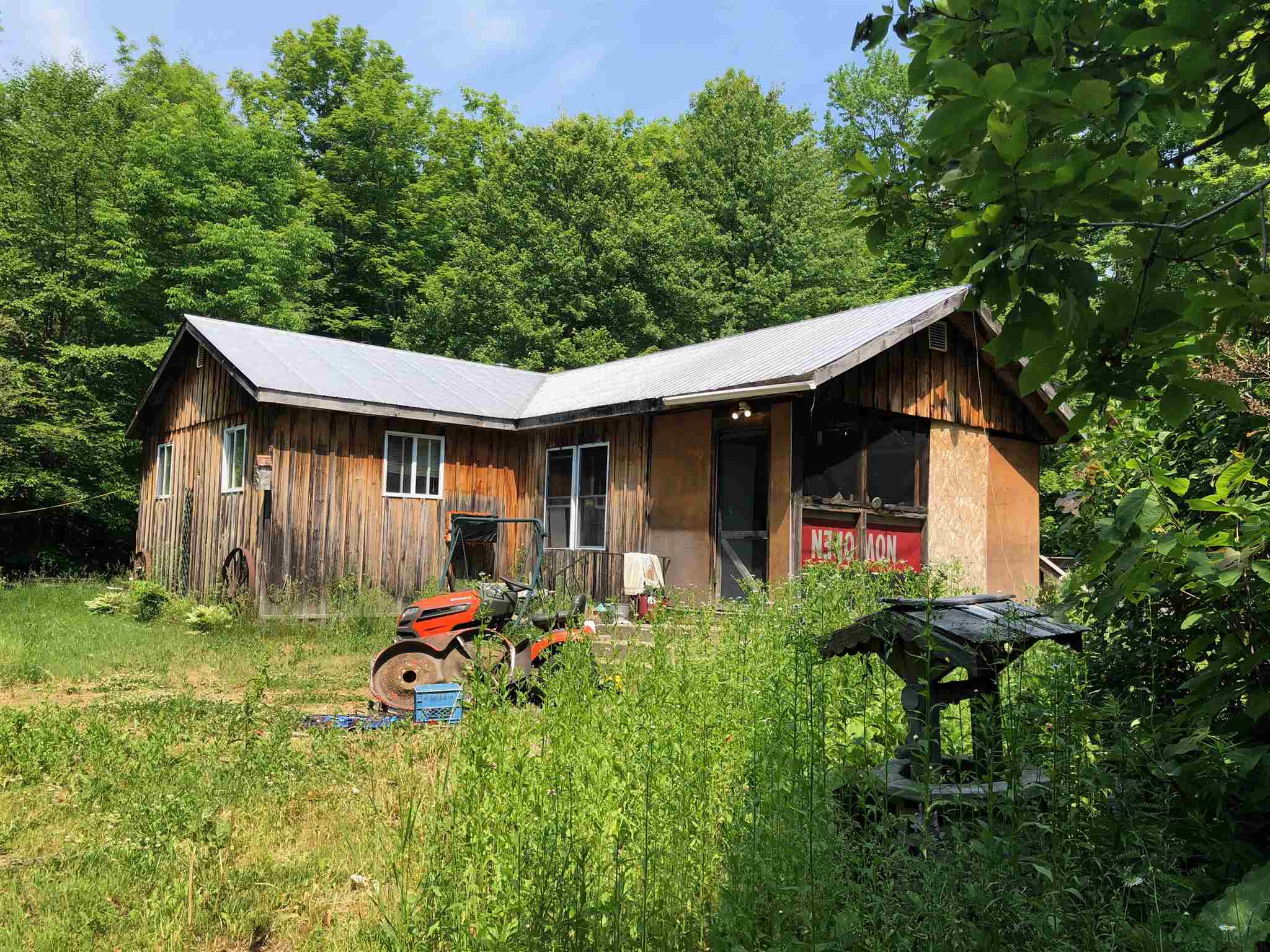 100 Rainbow Crescent, South Frontenac Ontario, Canada