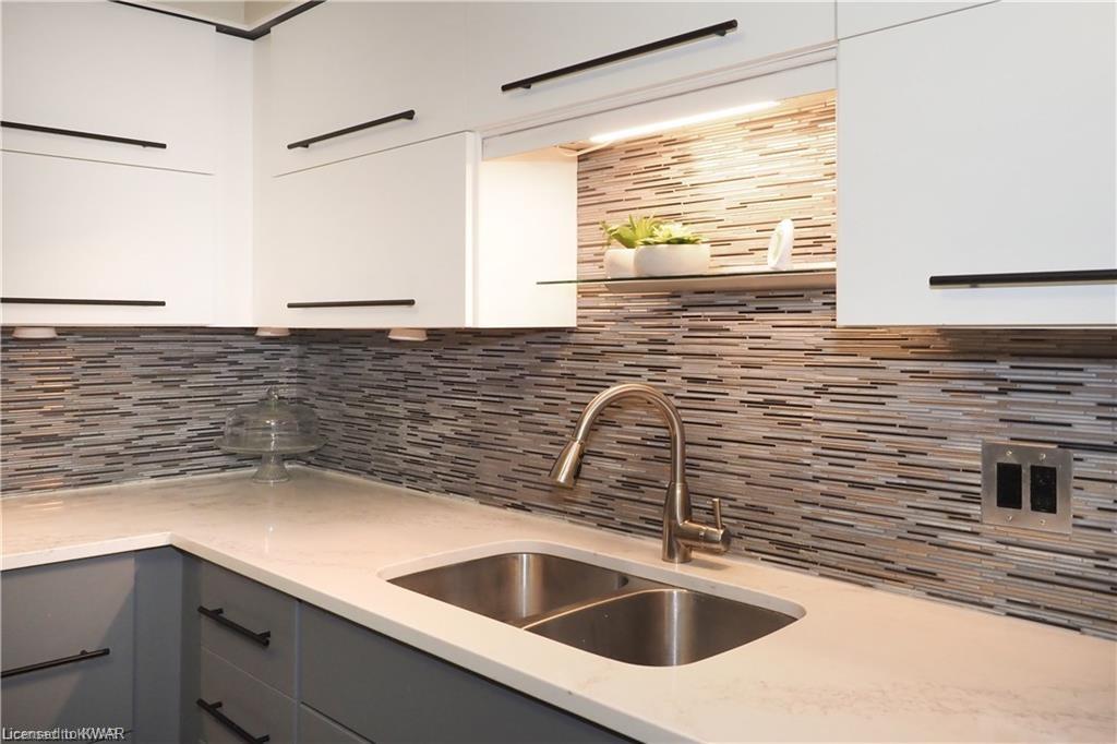 55 GREEN VALLEY Drive Unit# 709, Kitchener, Ontario, Canada