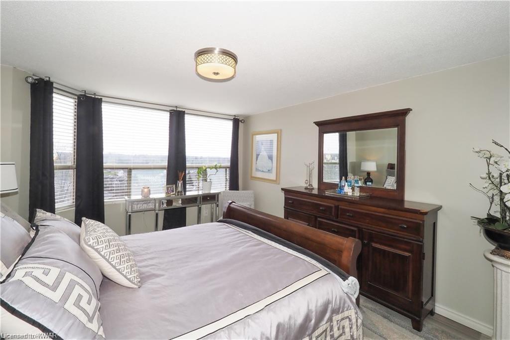 55 GREEN VALLEY Drive Unit# 709, Kitchener, Ontario, Canada