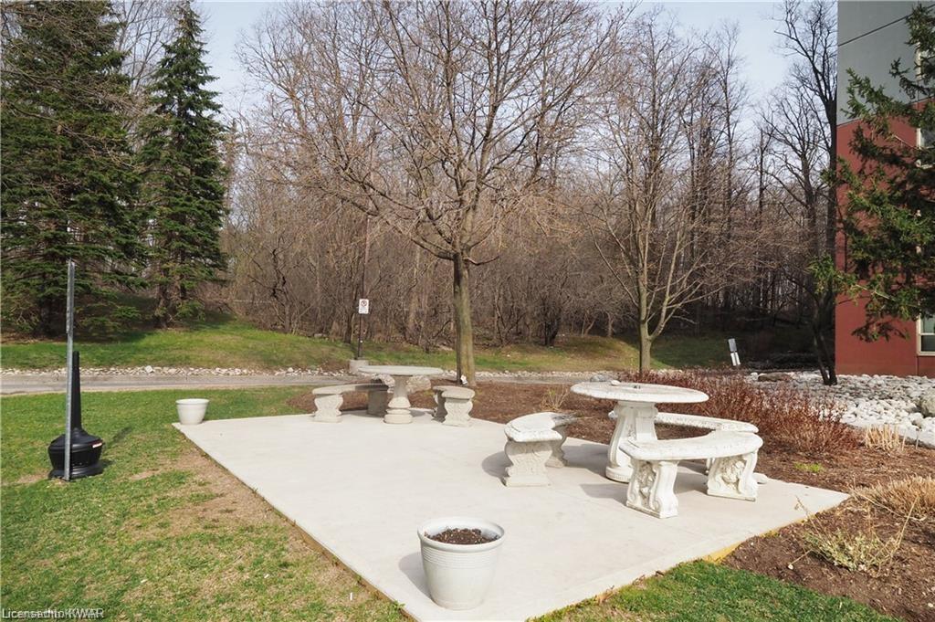 55 GREEN VALLEY Drive Unit# 709, Kitchener, Ontario, Canada