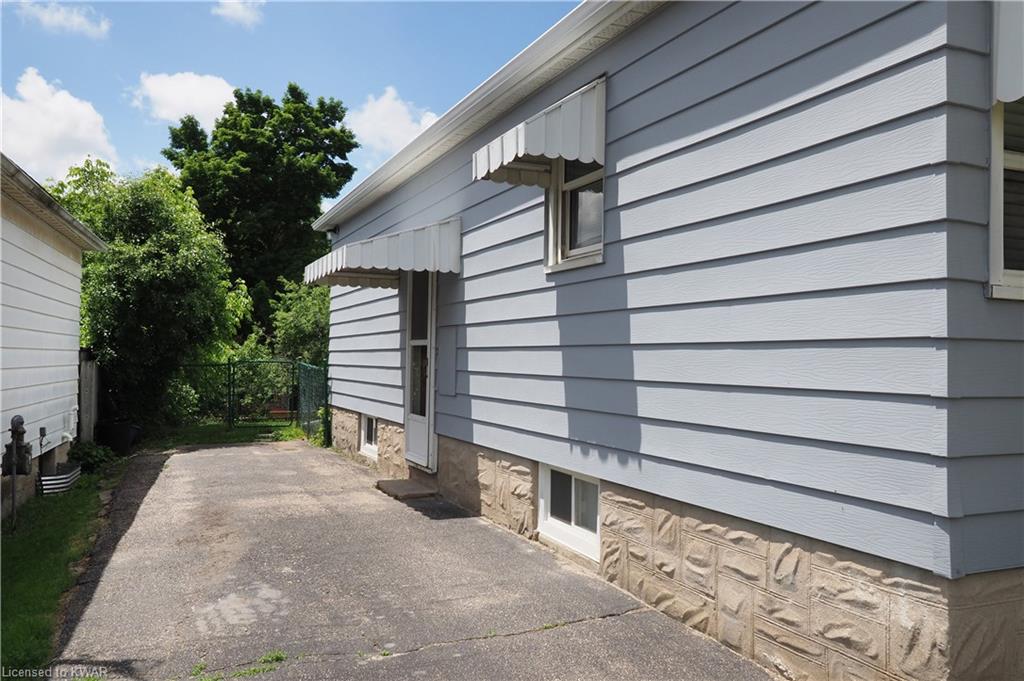 133 LANCASTER Street W, Kitchener, Ontario, Canada