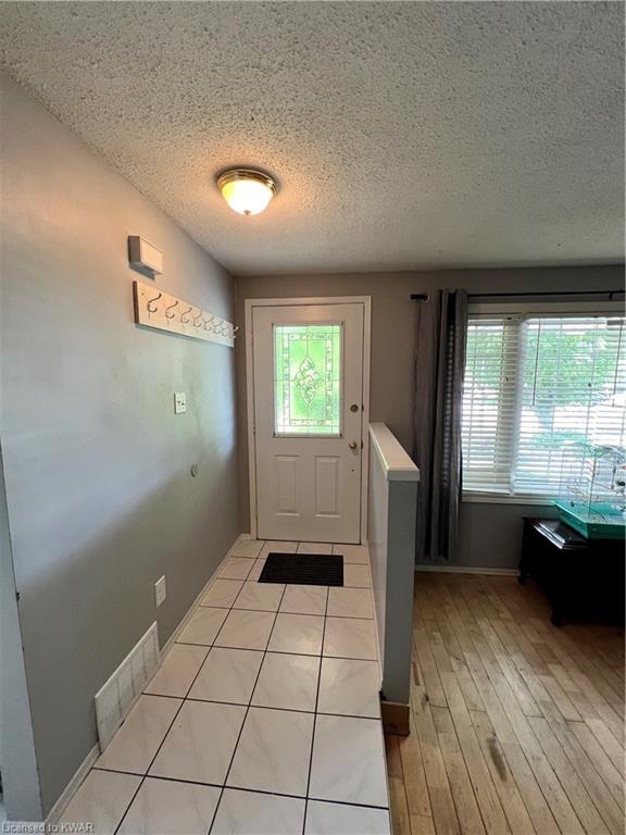 31 FRAN ELLEN Crescent, Kitchener, Ontario, Canada