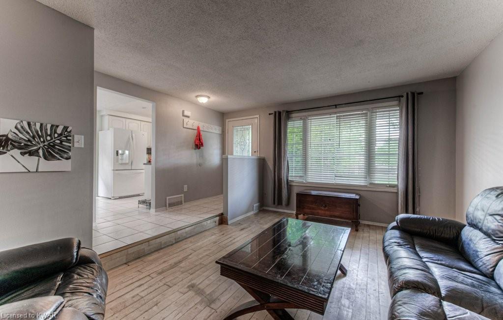 31 FRAN ELLEN Crescent, Kitchener, Ontario, Canada