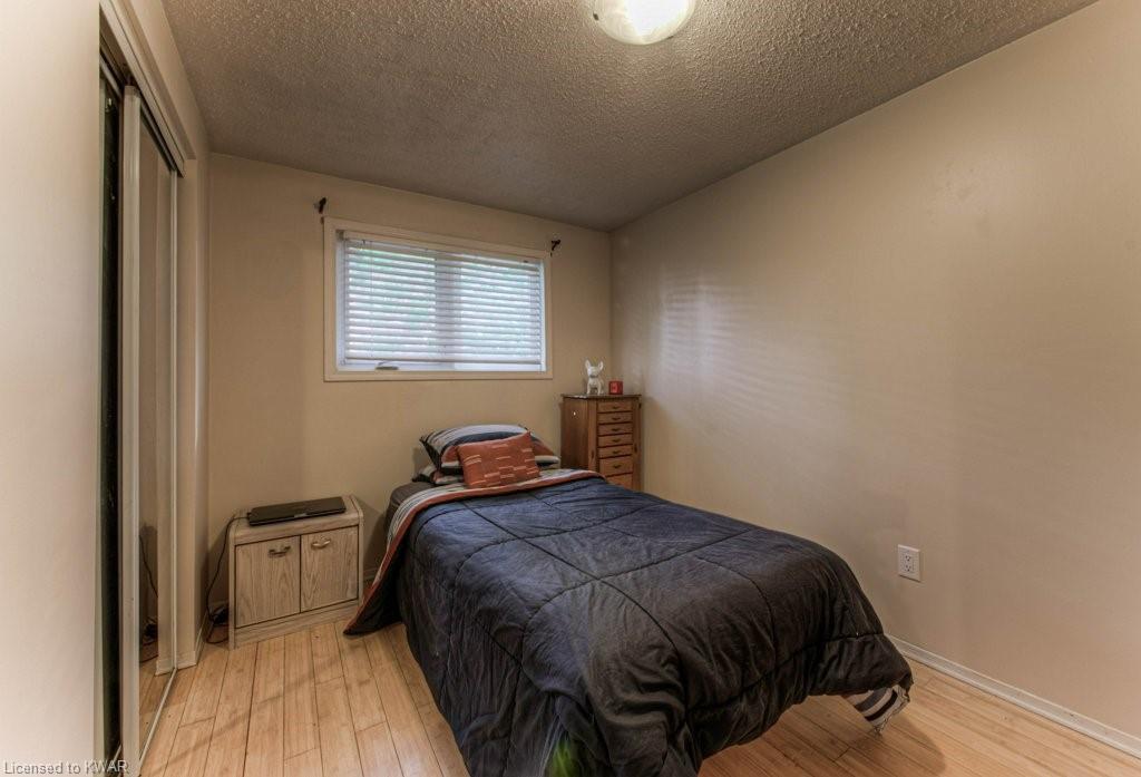 31 FRAN ELLEN Crescent, Kitchener, Ontario, Canada
