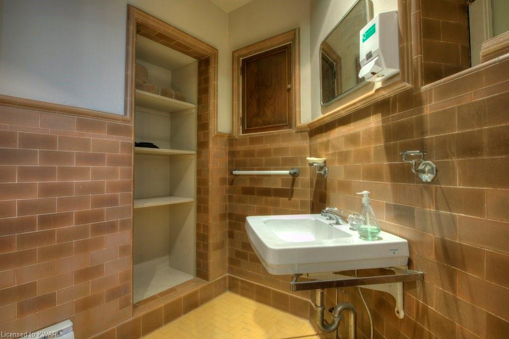 404 KING Street W Unit# 410, Kitchener, Ontario, Canada