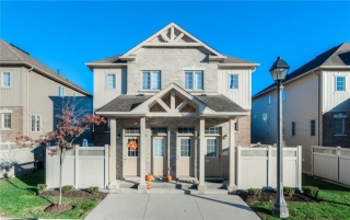 228 JESSICA Crescent Unit# A, Kitchener Ontario, Canada