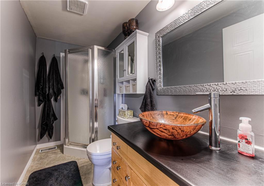 42 GREEN VALLEY Drive Unit# 81, Kitchener, Ontario, Canada