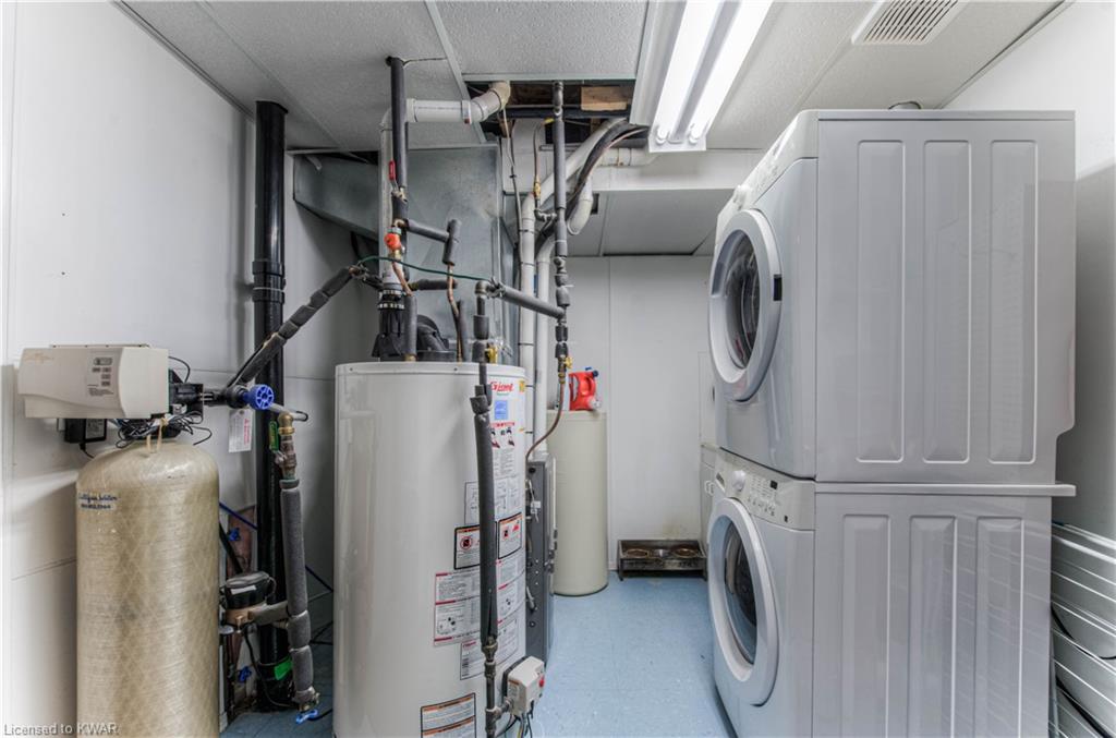 42 GREEN VALLEY Drive Unit# 81, Kitchener, Ontario, Canada