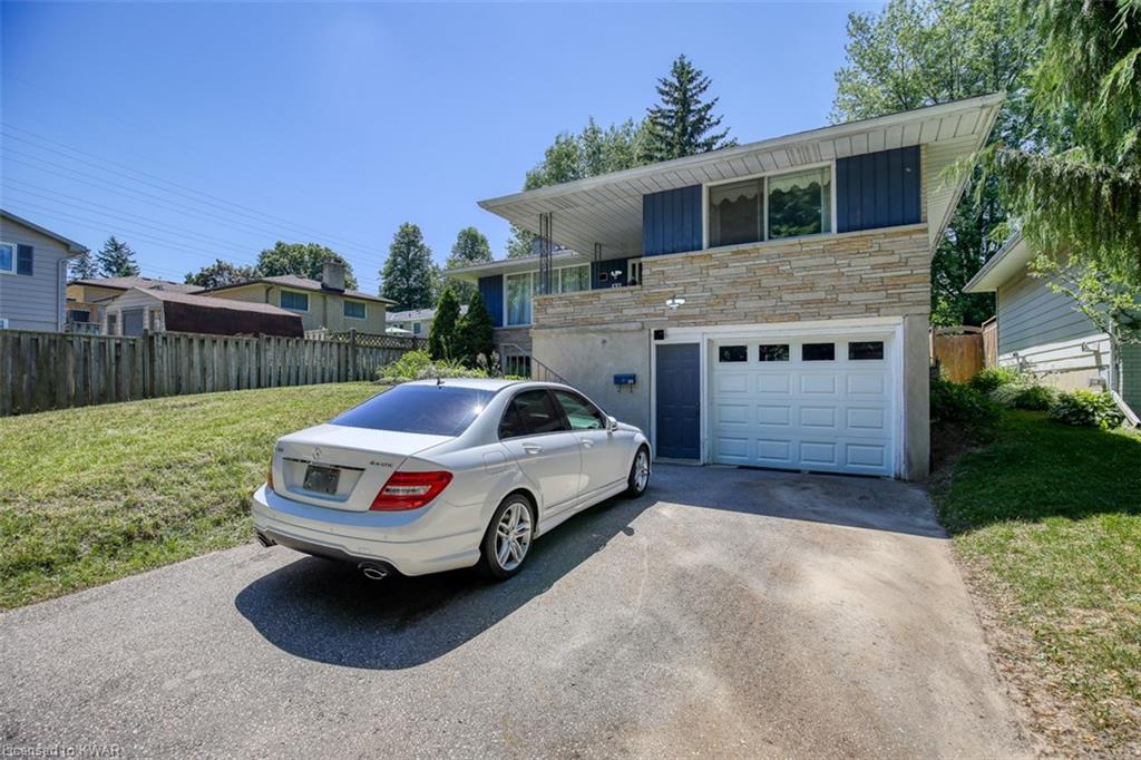 35 GLEN PARK Crescent, Kitchener, Ontario, Canada