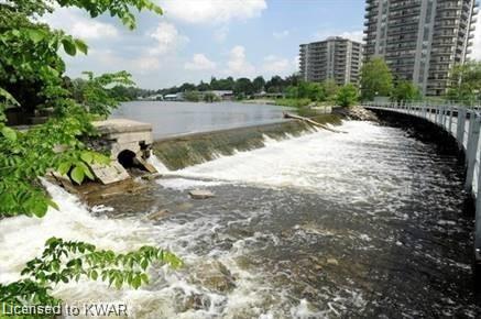 381-2 MIDDLE Street, Cambridge, Ontario, Canada
