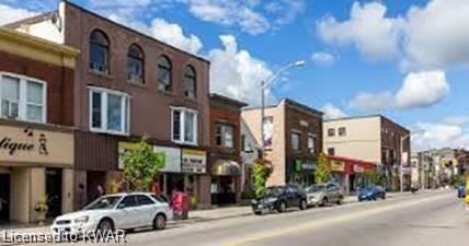 381-4 MIDDLE Street, Cambridge, Ontario, Canada