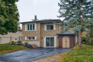 10 DRIFTWOOD Place, Kitchener Ontario, Canada