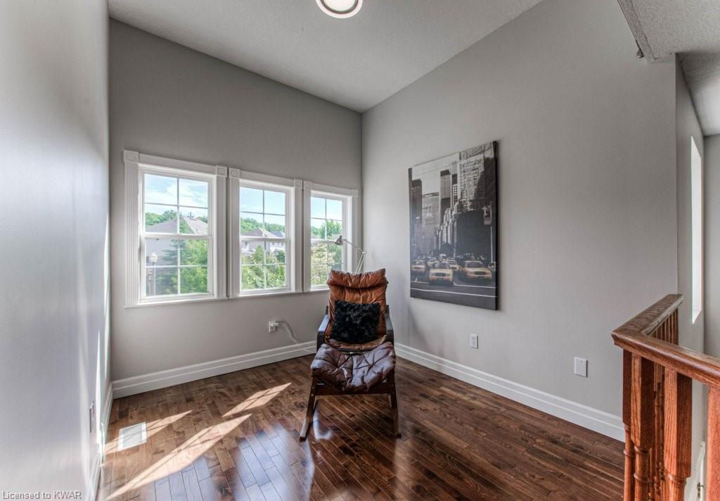 607 RUSH MEADOW Crescent, Kitchener, Ontario, Canada