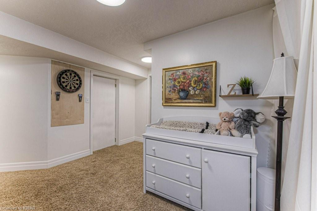 607 RUSH MEADOW Crescent, Kitchener, Ontario, Canada