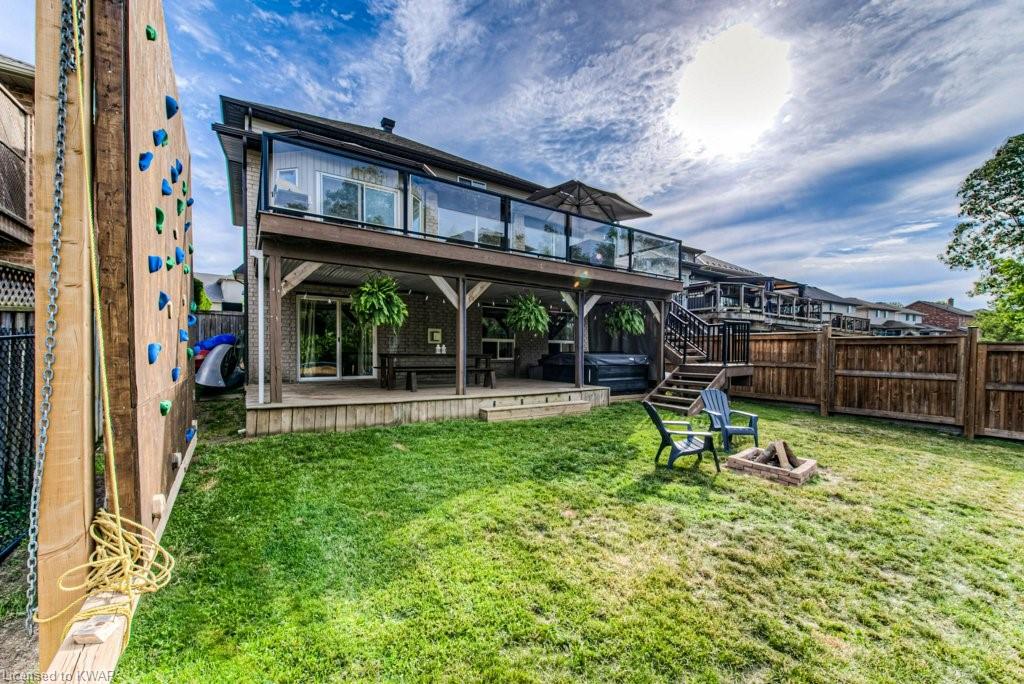 607 RUSH MEADOW Crescent, Kitchener, Ontario, Canada
