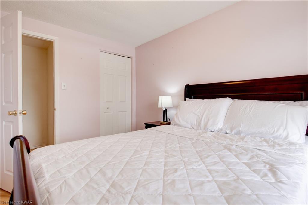 684 HILLVIEW Road, Cambridge, Ontario, Canada