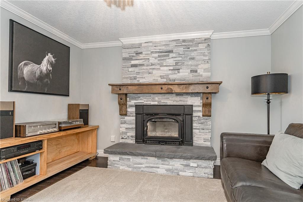 253 GRAND RIVER Boulevard, Kitchener, Ontario, Canada