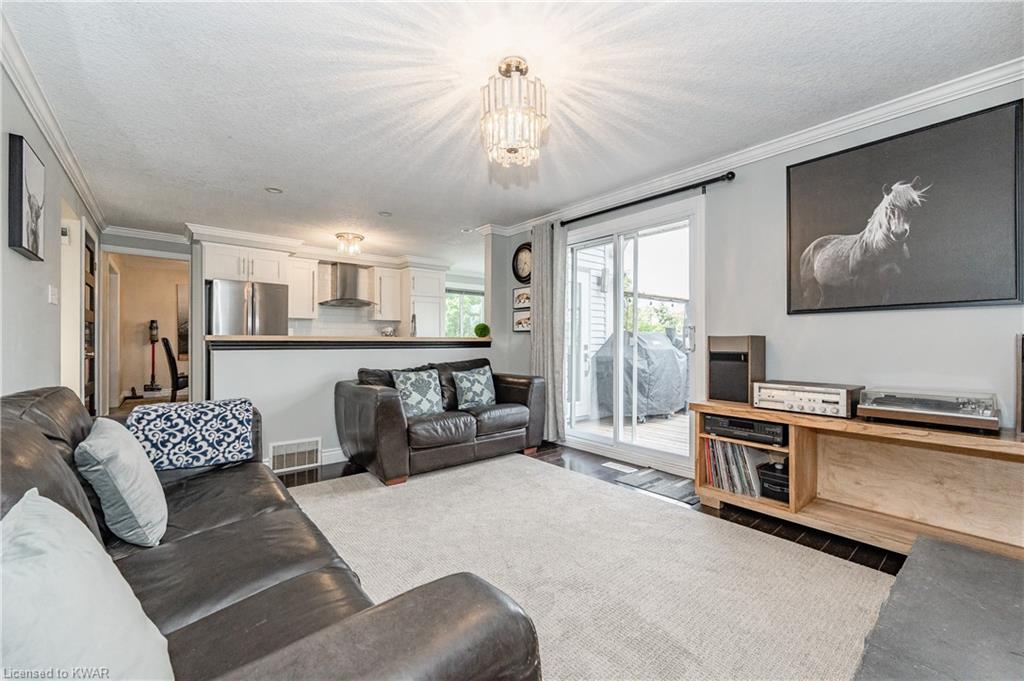 253 GRAND RIVER Boulevard, Kitchener, Ontario, Canada