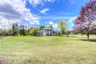 1 GRAND RIVER Drive, Waterloo Ontario, Canada