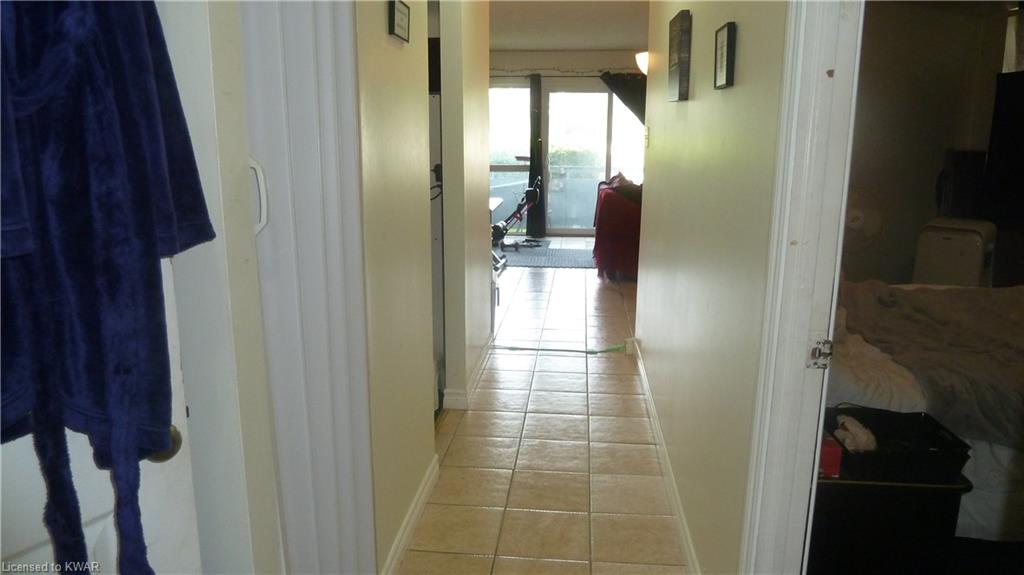 91 CONROY Crescent Unit# 307, Guelph, Ontario, Canada