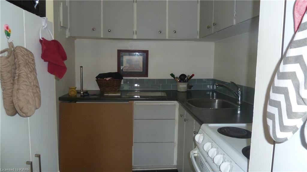 91 CONROY Crescent Unit# 307, Guelph, Ontario, Canada