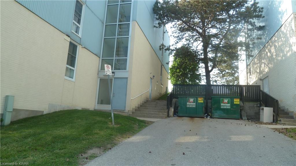 91 CONROY Crescent Unit# 307, Guelph, Ontario, Canada