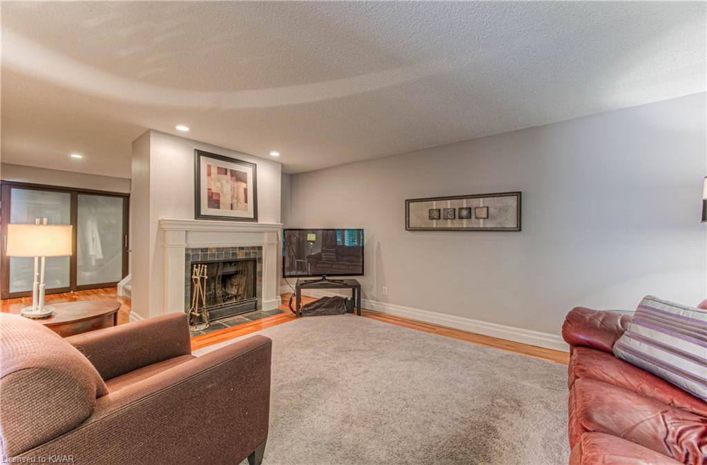 232 KINGSWOOD Drive Unit# 6, Kitchener, Ontario, Canada